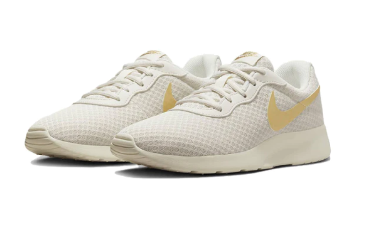 WMNS NIKE TANJUN