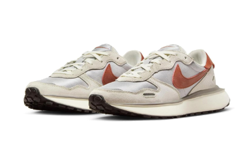 W NIKE PHOENIX WAFFLE